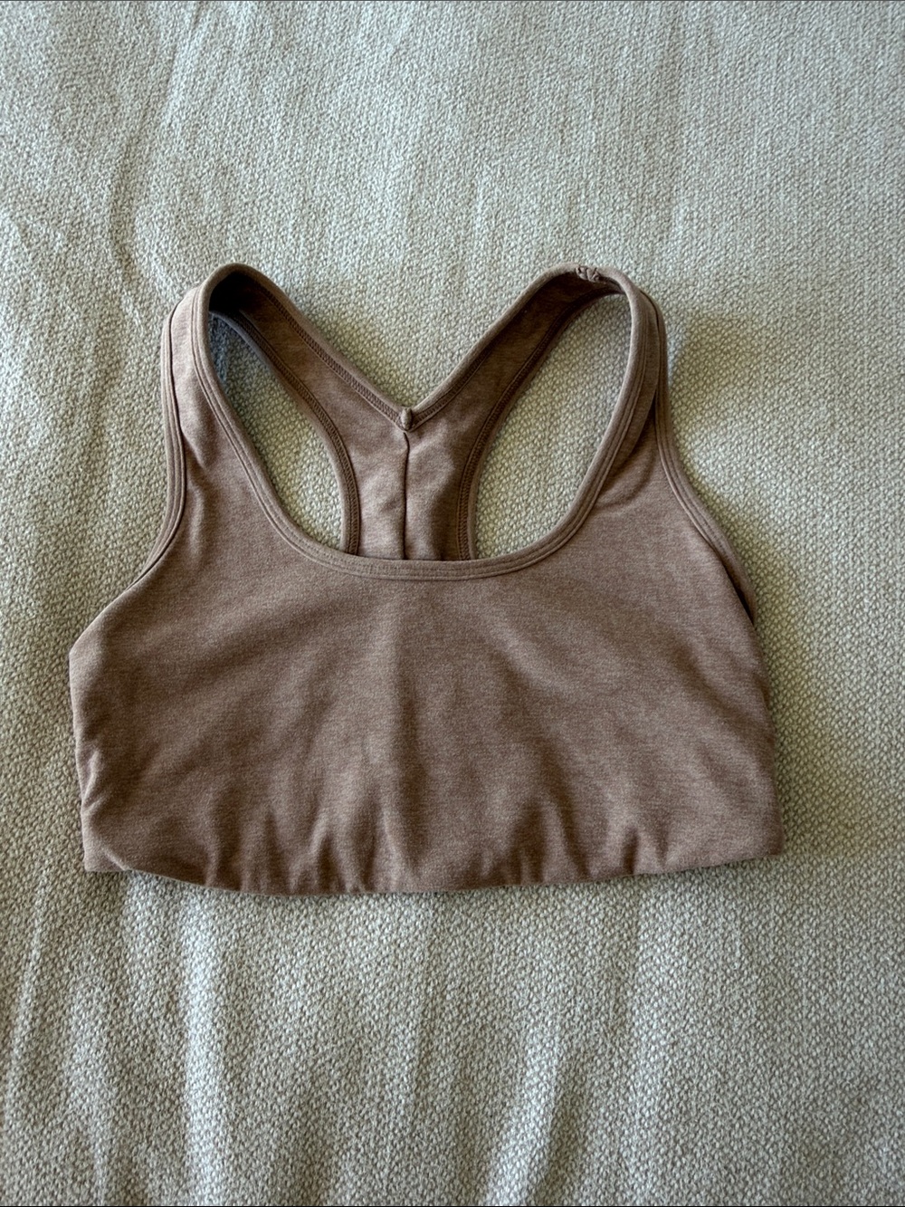 Beyond Yoga space due color desert sand   Size small